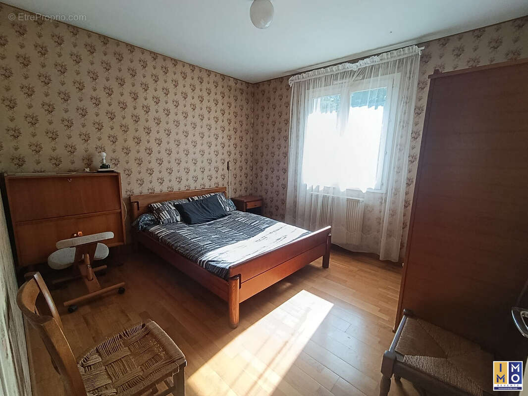 Maison 88 m² à Brecy  - photo 6