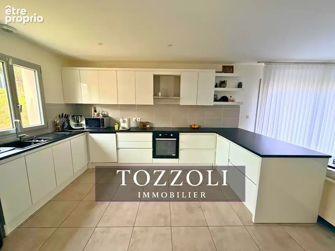 Maison L'isle D'abeau 4 pièce(s) 80.37 m2 - photo 2