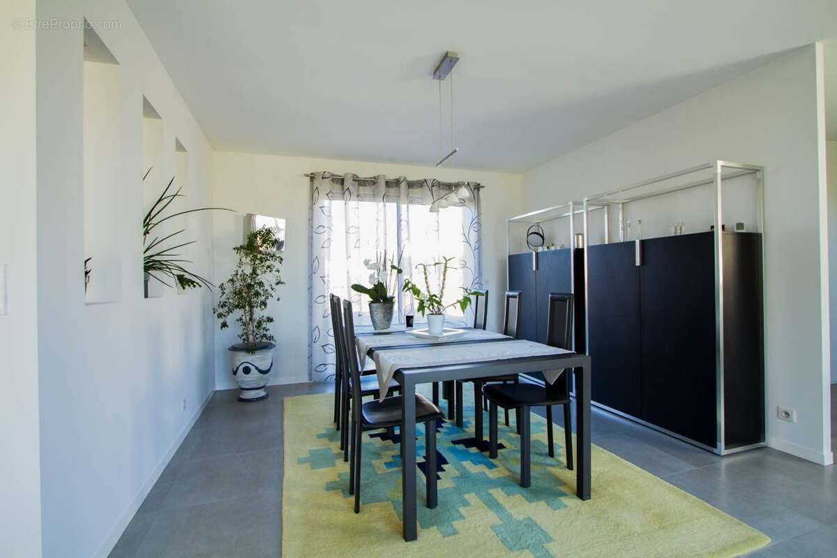 Maison à SAINT-MAURICE-LES-BROUSSES