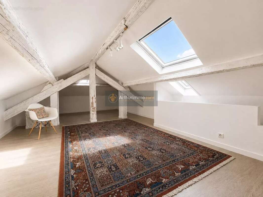 Appartement 3 pieces en dernier etage - saint raphaël - photo 9