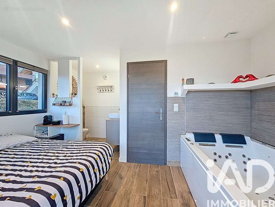 Appartement 90 m² à Saint-Laurent  - photo 9