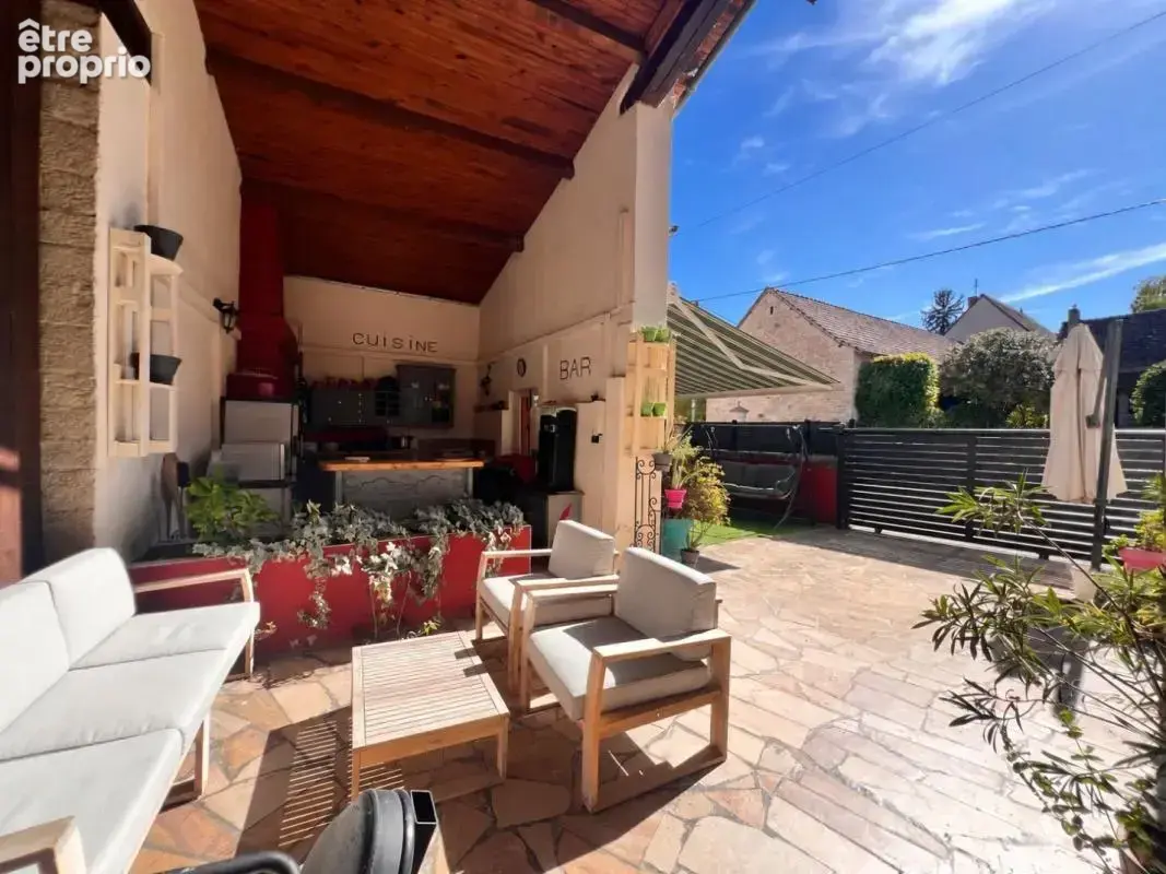 Maison 6 pièces 145 m² à vendre à Laives (71240) - photo 2