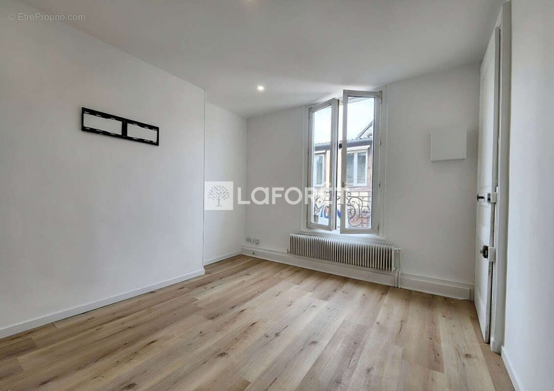 Appartement T2 40m² centre Elbeuf - photo 2