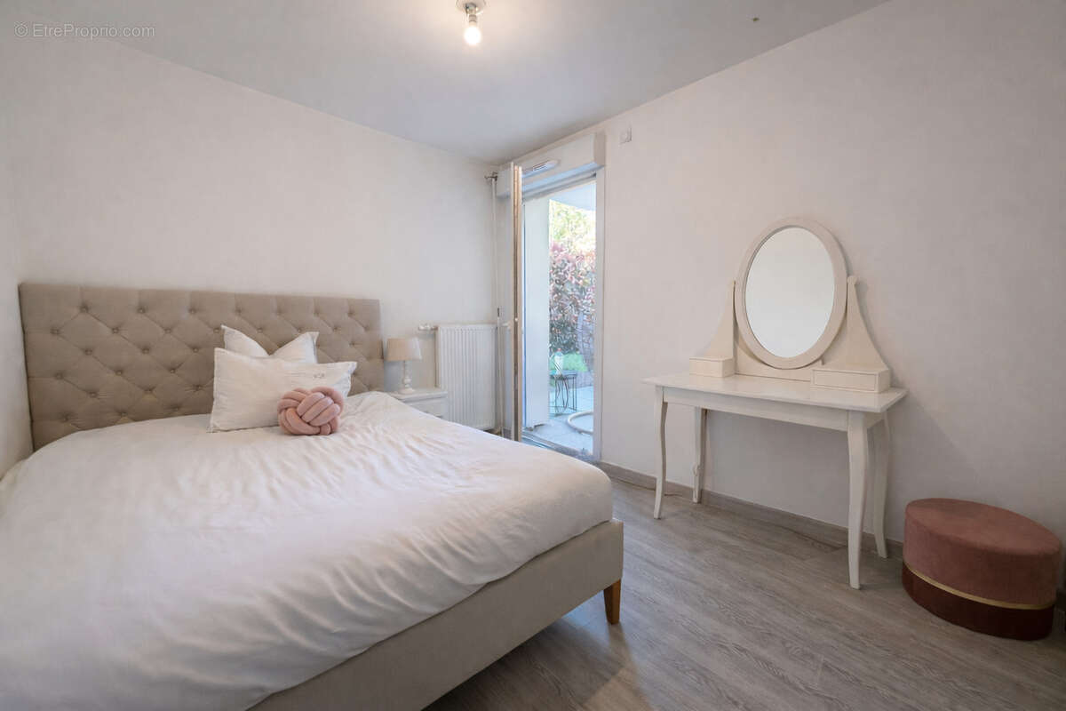 Appartement à VILLE-LA-GRAND