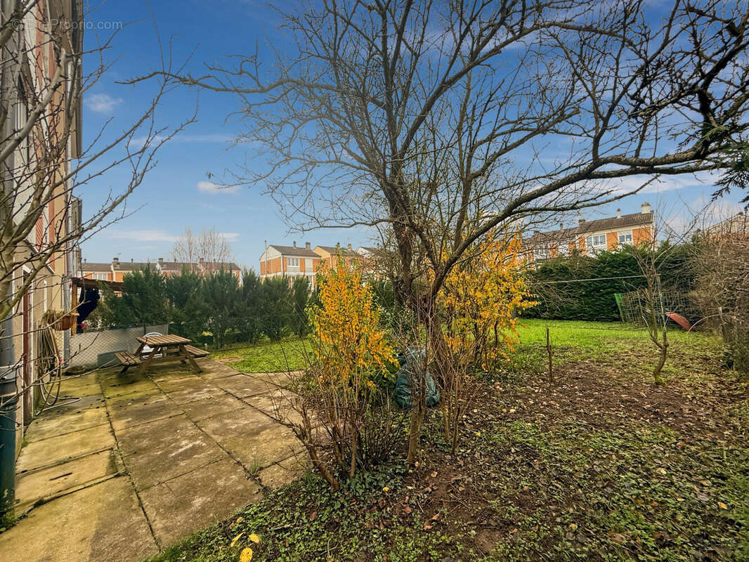 Maison à MOULINS-LES-METZ