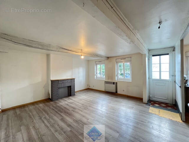 Maison de ville - Quartier recherché - Chambre au RDC - photo 4