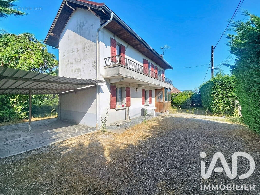 Terrain 1394 m² à Feigeres  - photo 2