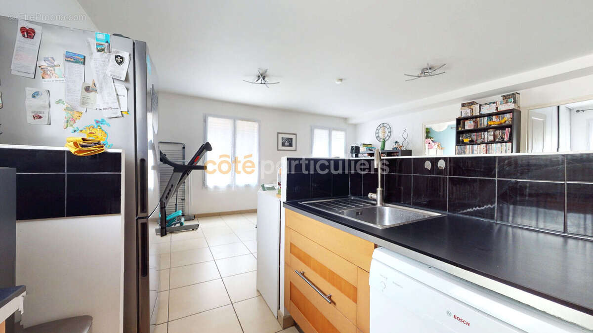 Appartement à SAINT-REMY-LES-CHEVREUSE