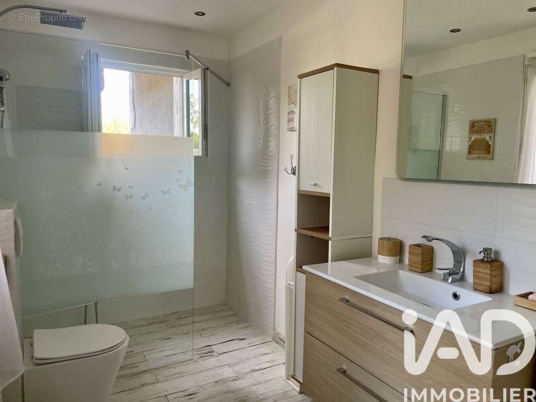 Photo 6 - Maison à THIVIERS