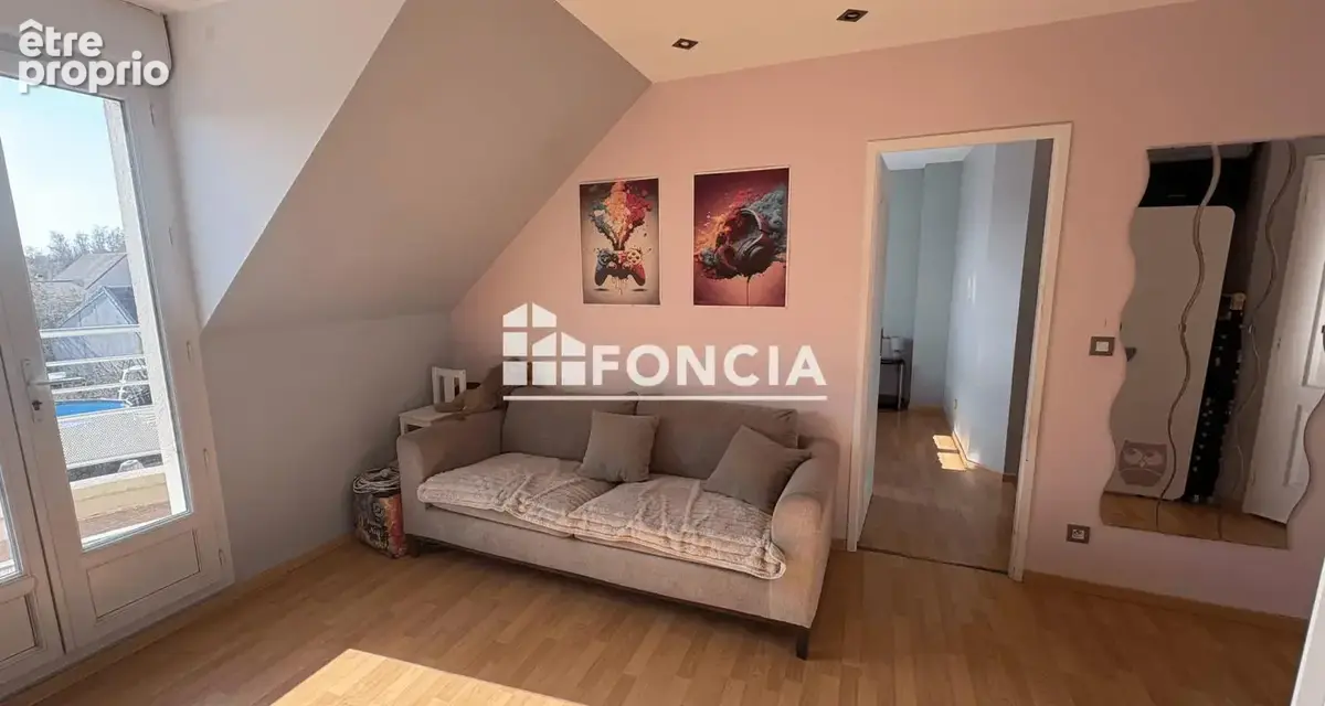 Maison familiale récente de 6 pièces principales - photo 4