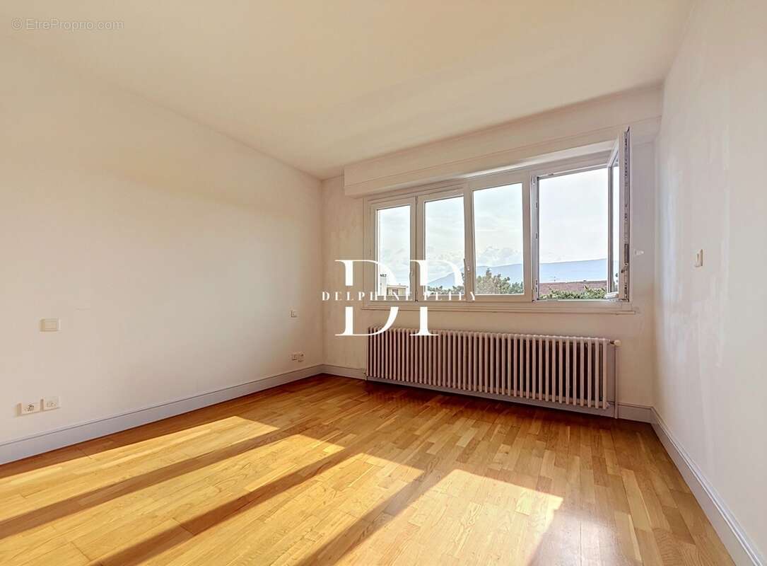 Appartement à vendre 4 pièces de 129,33 m2  (74) Annemasse - photo 8
