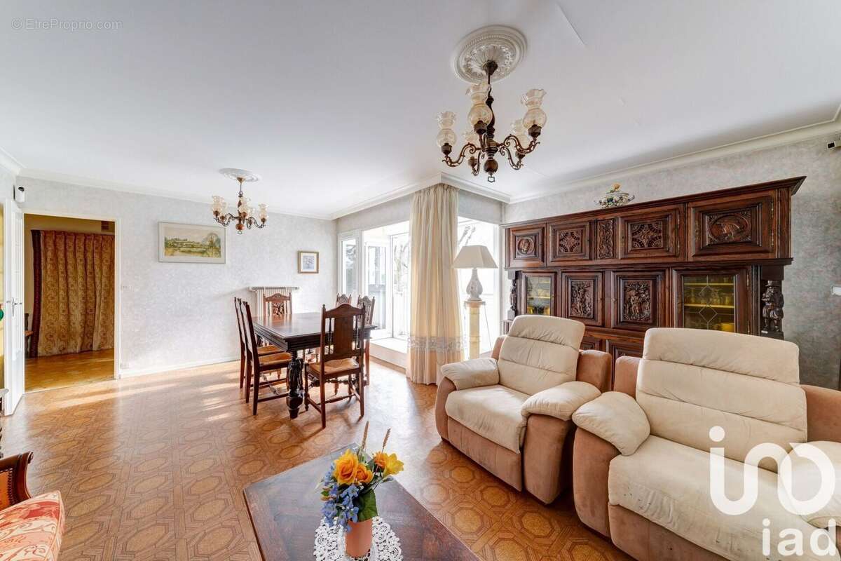 Photo 2 - Appartement à TASSIN-LA-DEMI-LUNE