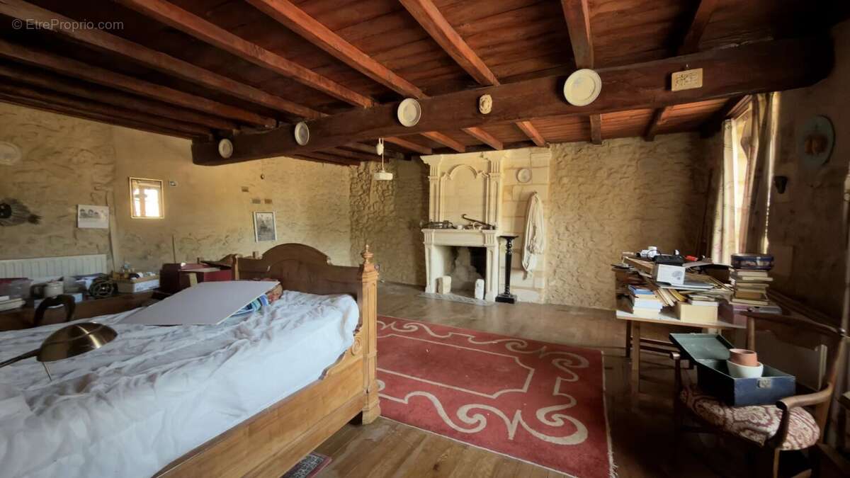 Maison en pierre à Berson - photo 9