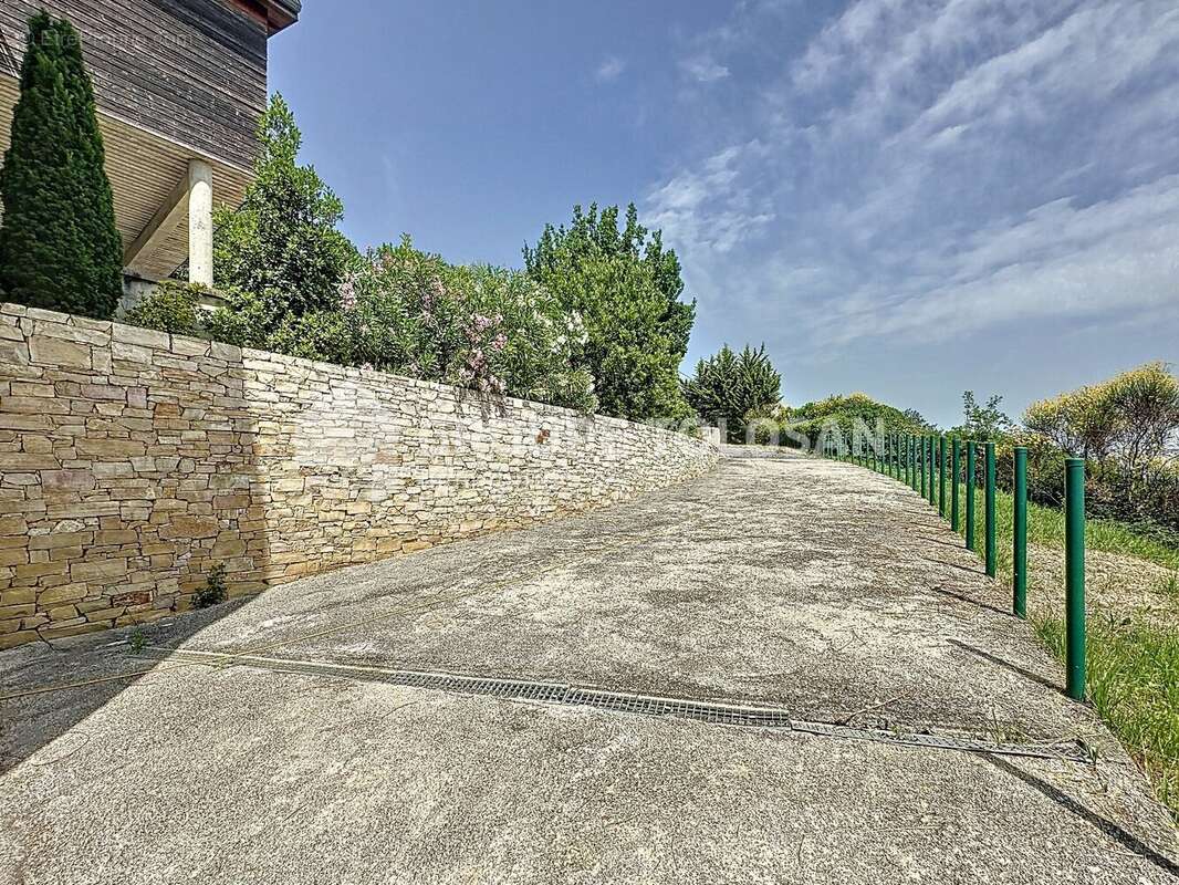 Maison à PUYLAURENS