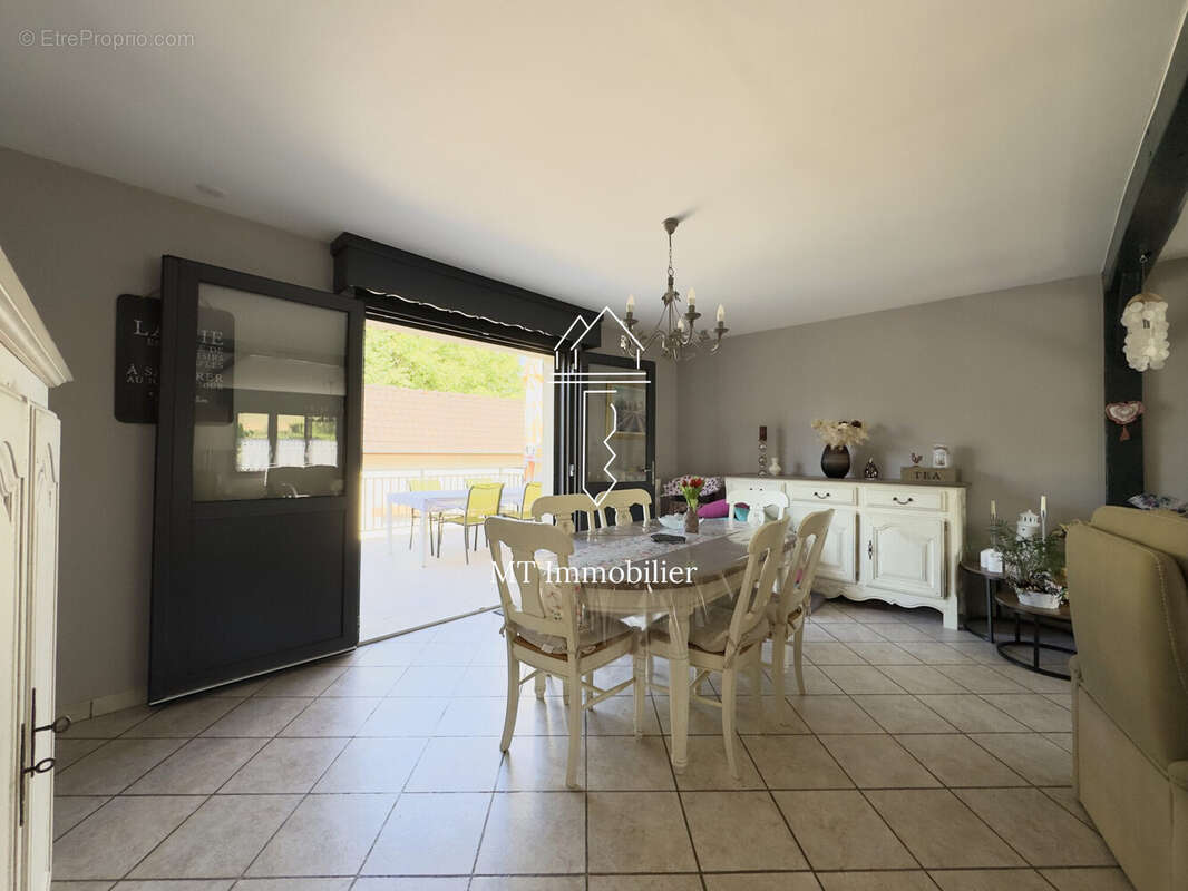 Maison 145 m² à Bouin-Plumoison  - photo 4