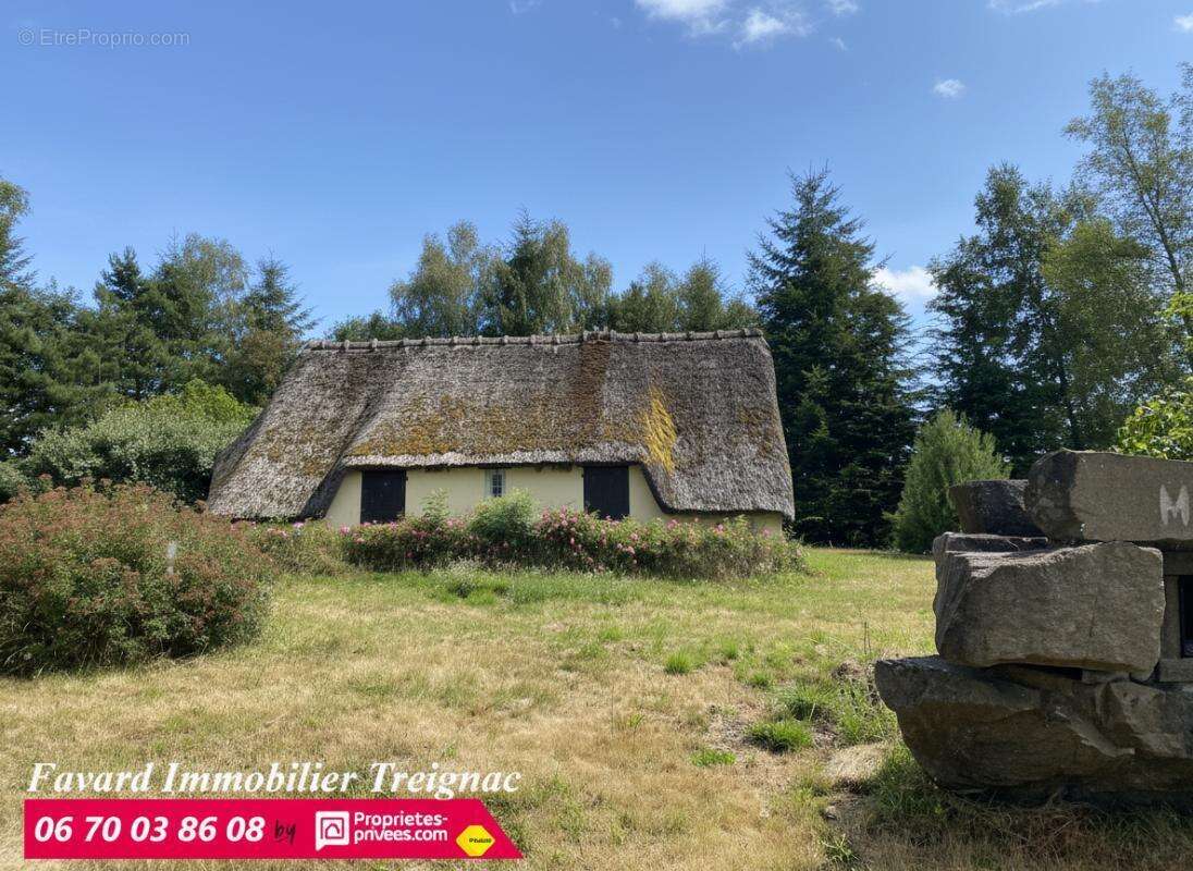 Maison en chaume   Variéras, Pérols-sur-Vézère (19170° - photo 3