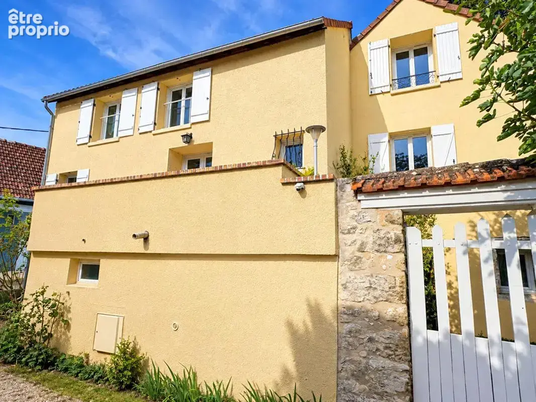 Maison pleine de charme - 123 m² - 4 chambres - Bennecourt - photo 2