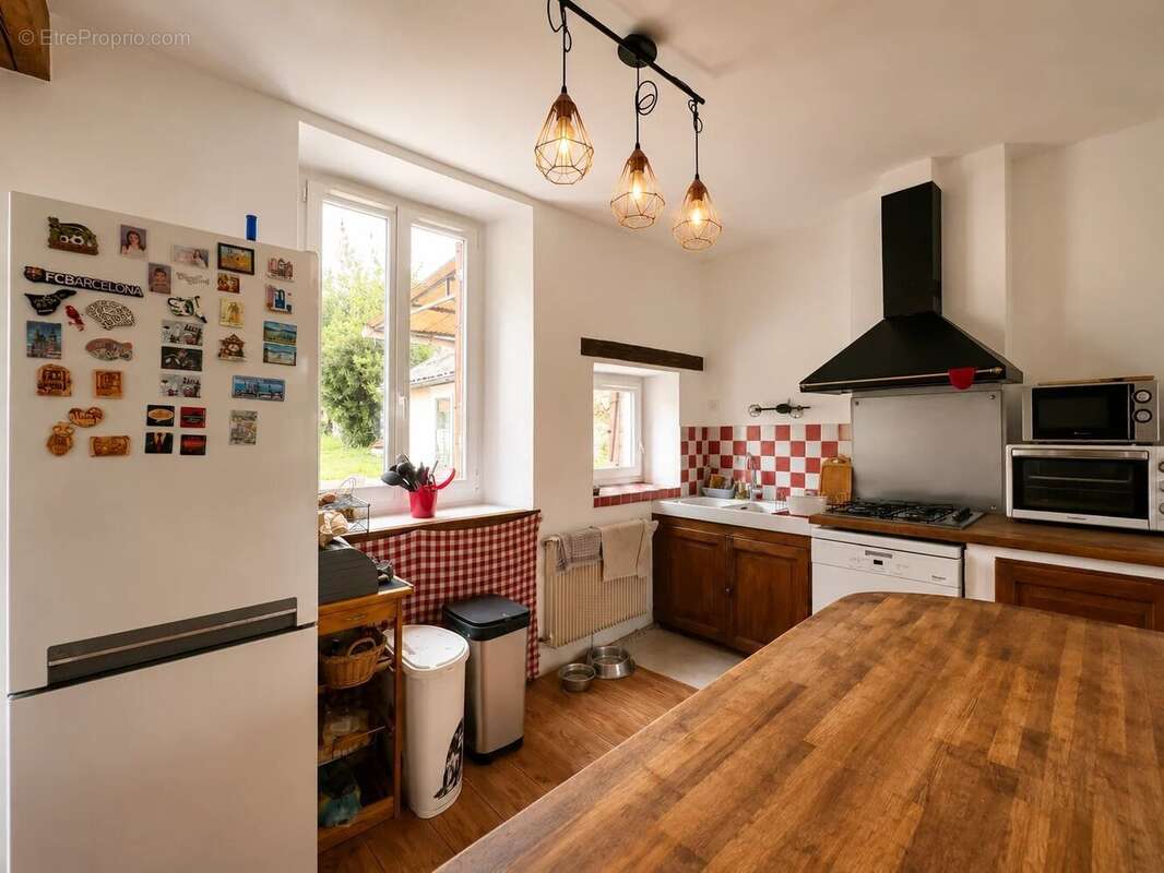 Maison à OZOUER-LE-VOULGIS
