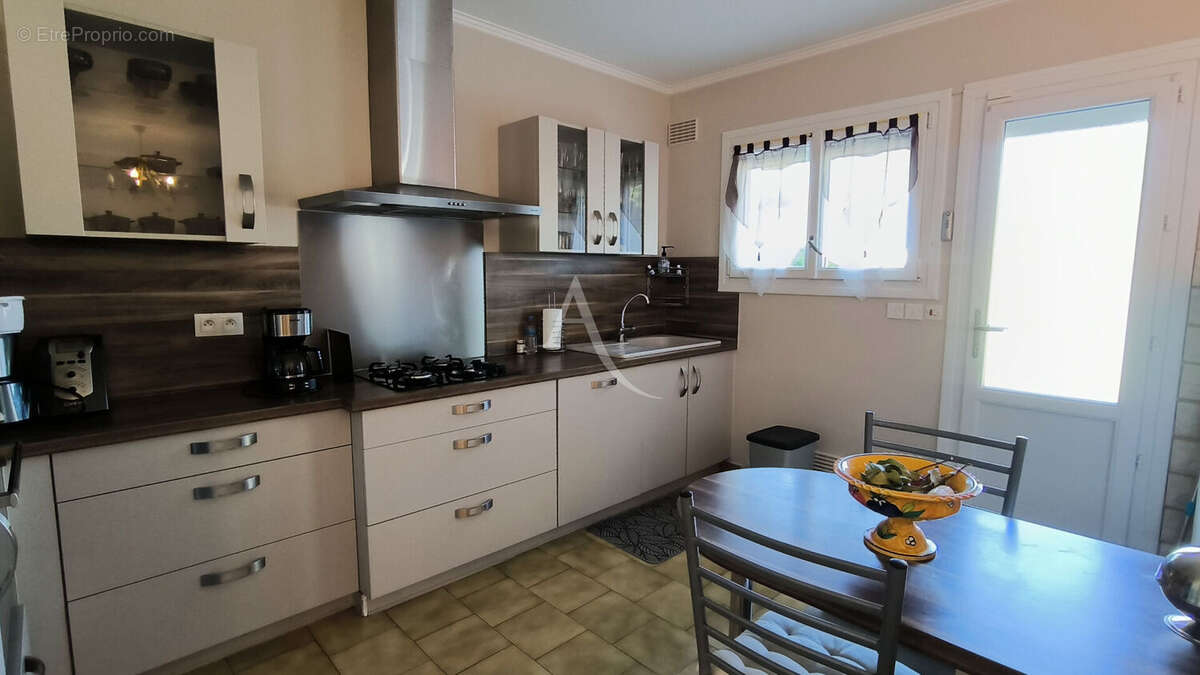 Maison à DOUE-LA-FONTAINE