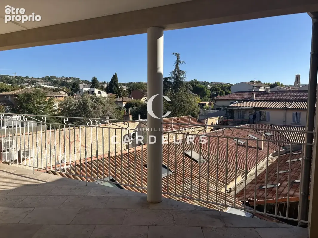 Appartement à AIX-EN-PROVENCE