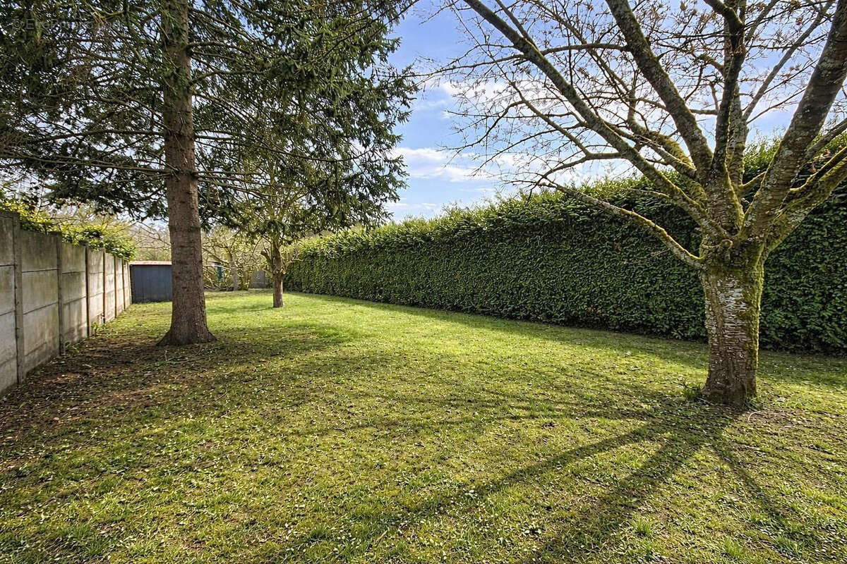 Maison à BELLOY-EN-FRANCE