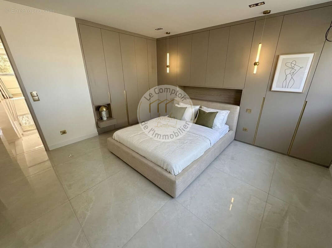 Appartement à MARSEILLE-9E