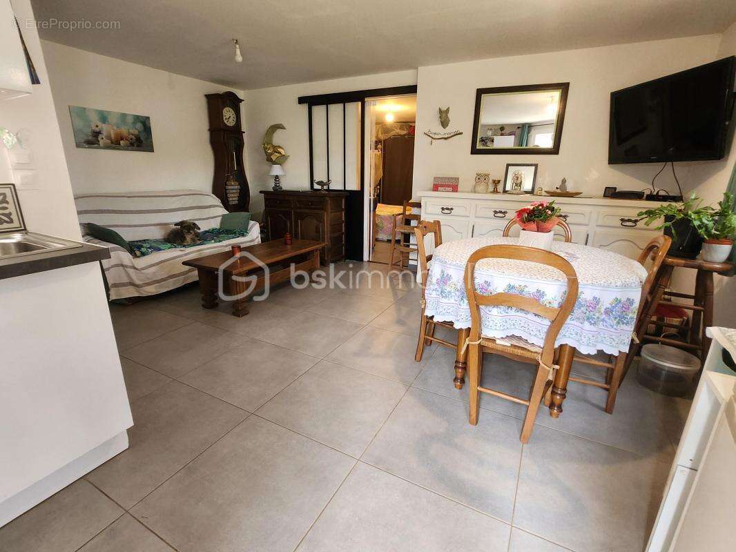 Maison à SAINT-SAUVANT