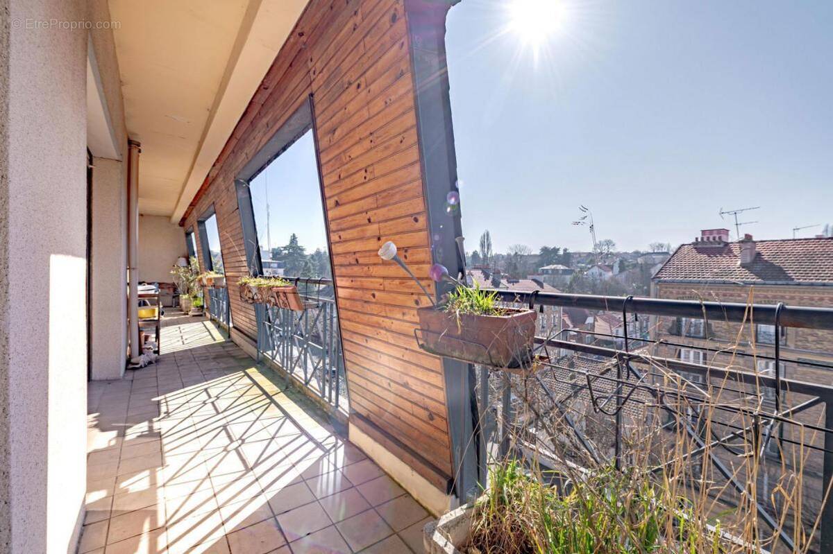 Appartement à LE RAINCY