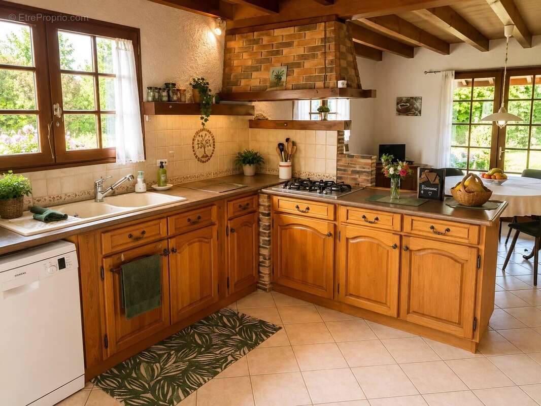 Maison à MIOS