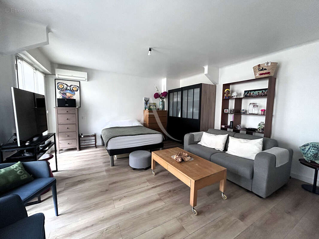 Appartement à CAGNES-SUR-MER