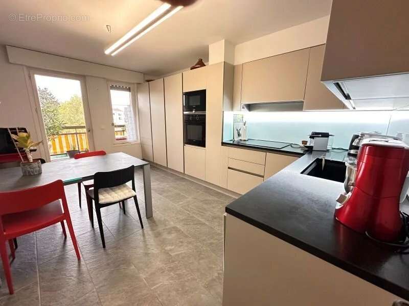 Appartement à REIGNIER