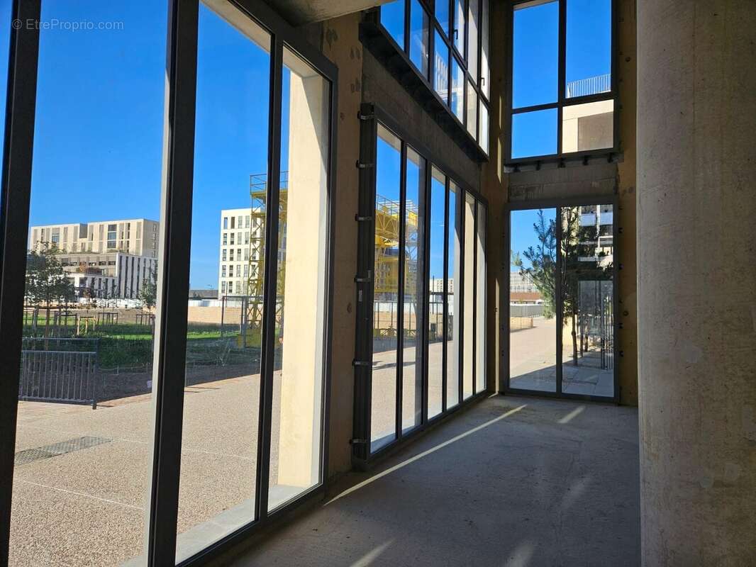 Commerce à BORDEAUX