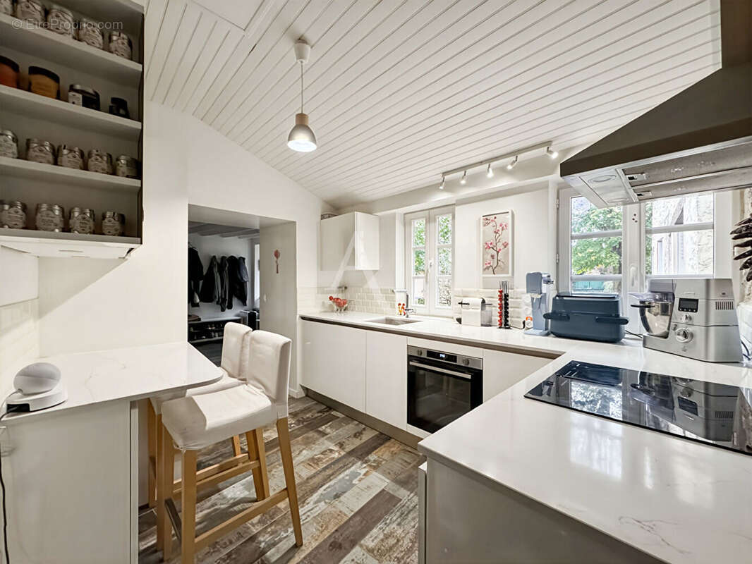 Maison à SAINT-HILAIRE