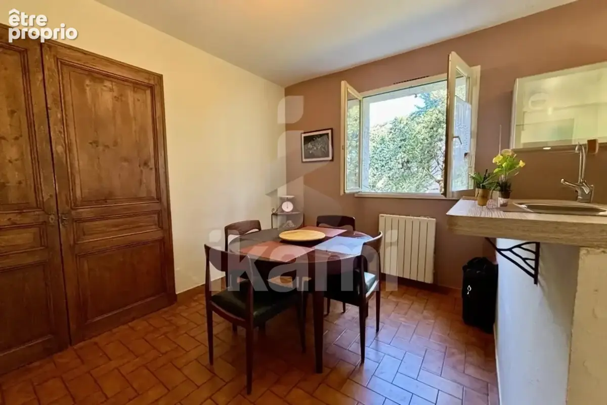 VILLA  182 m2 dont Studio - Piscine - Garage - Jardin Arboré - Quartier Prisé - photo 12