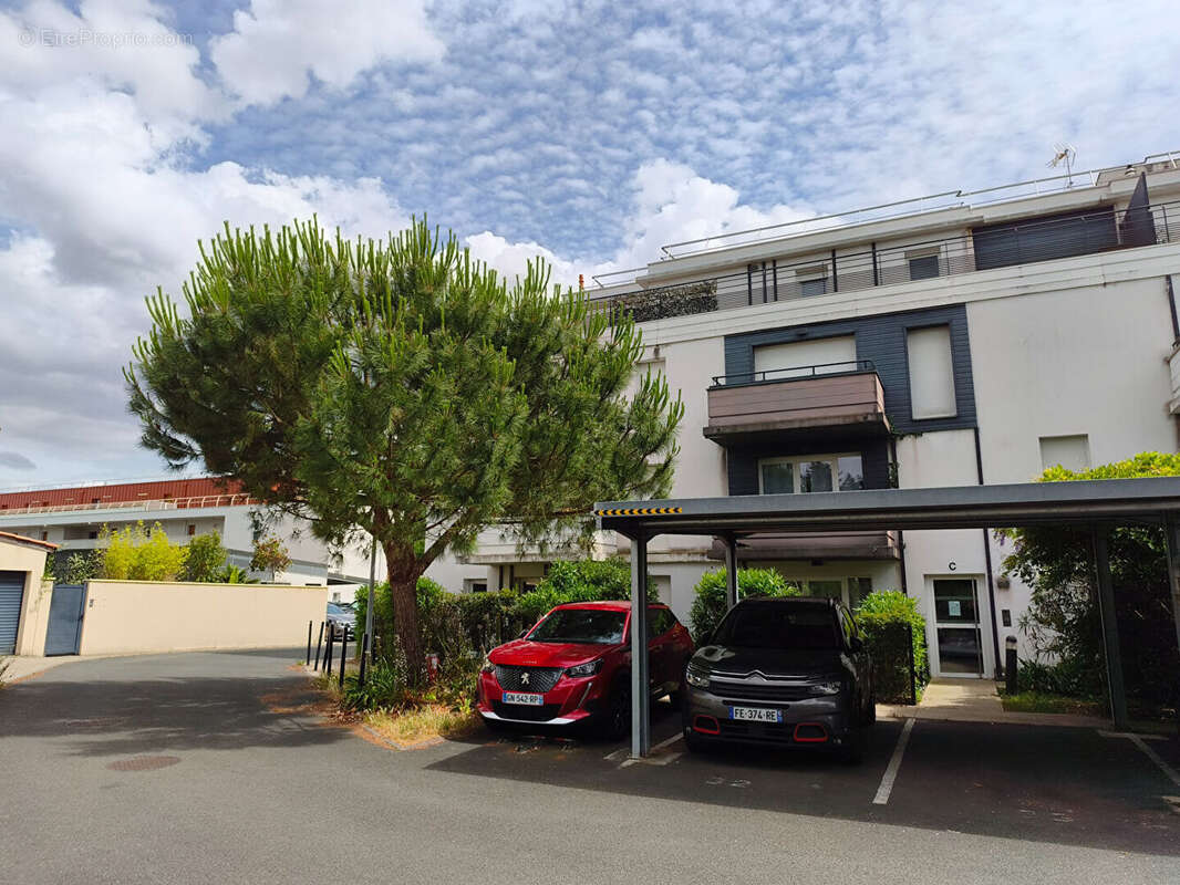 Appartement à LE BOUSCAT