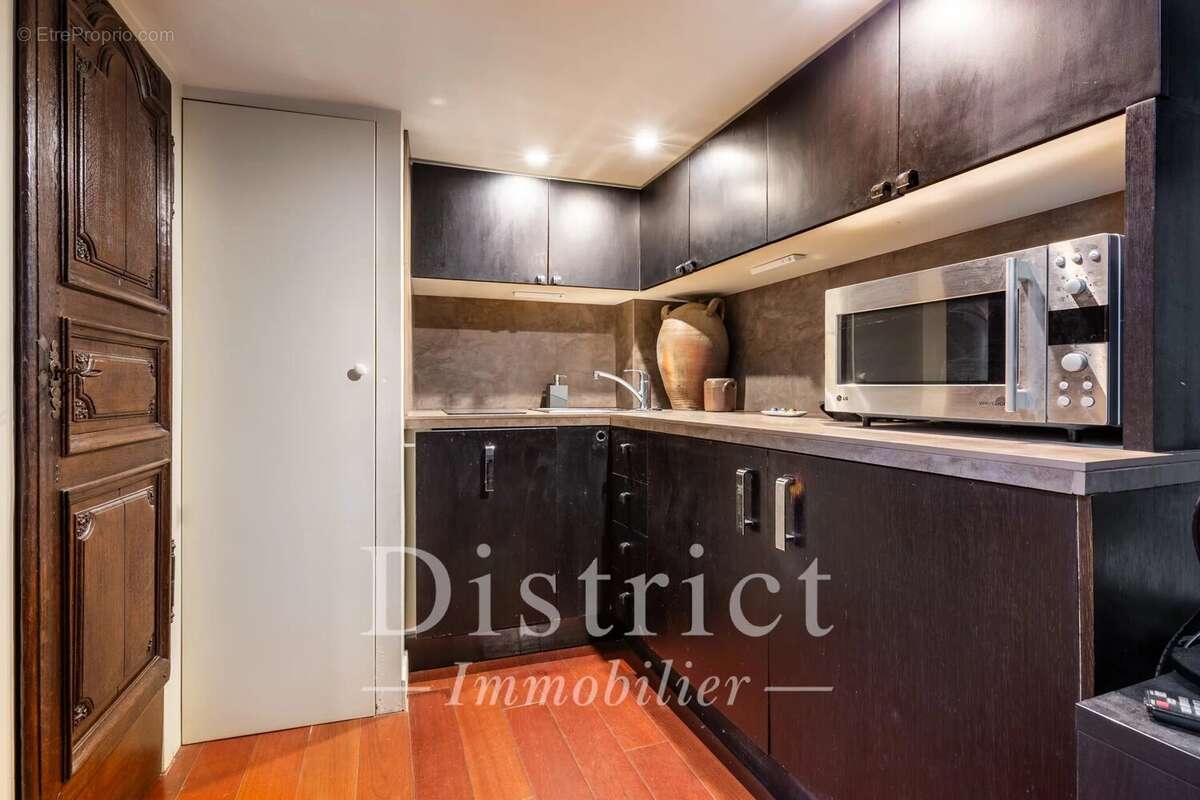 Appartement à PARIS-4E