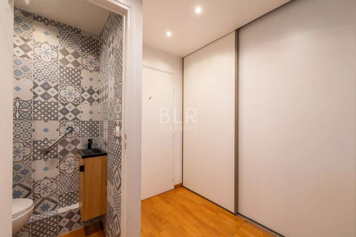 Appartement à PARIS-20E