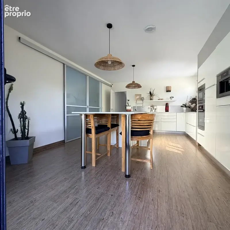 A vendre saint-julien-les-villas maison 254,67m2 5 suites parentales piscine jardin 987m2 - photo 22