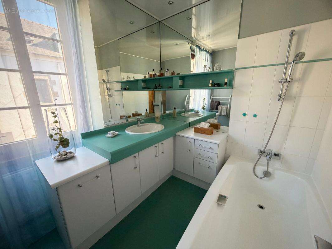 Maison à SAINT-RENAN