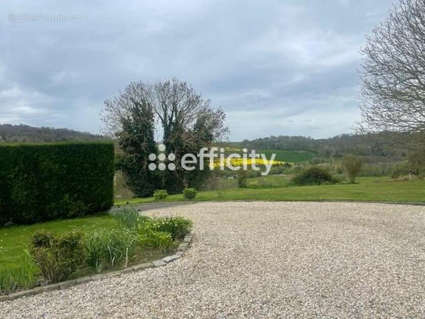 Maison à COLLEVILLE