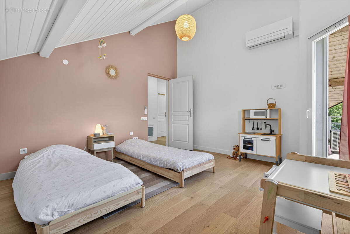SEYNOD - Exclusivité - Maison avec T1 Bis indépendant - photo 11