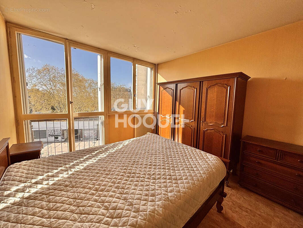 Appartement à SAINT-OUEN