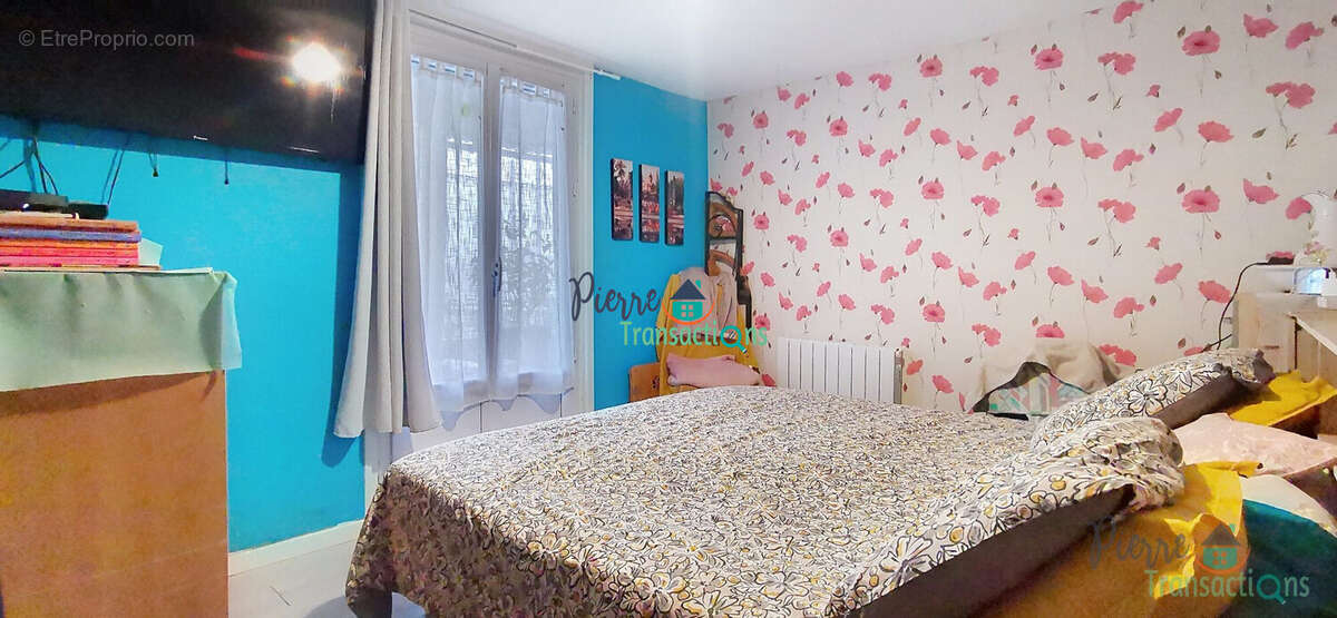 Maison à GRUCHET-LE-VALASSE