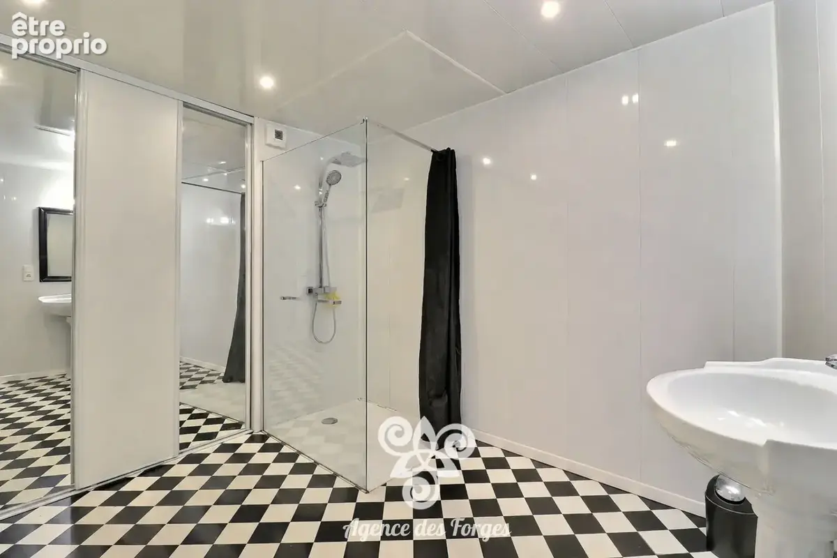 Maison de bourg de 173 m2 / 4 chambres / Beaupréau - photo 13