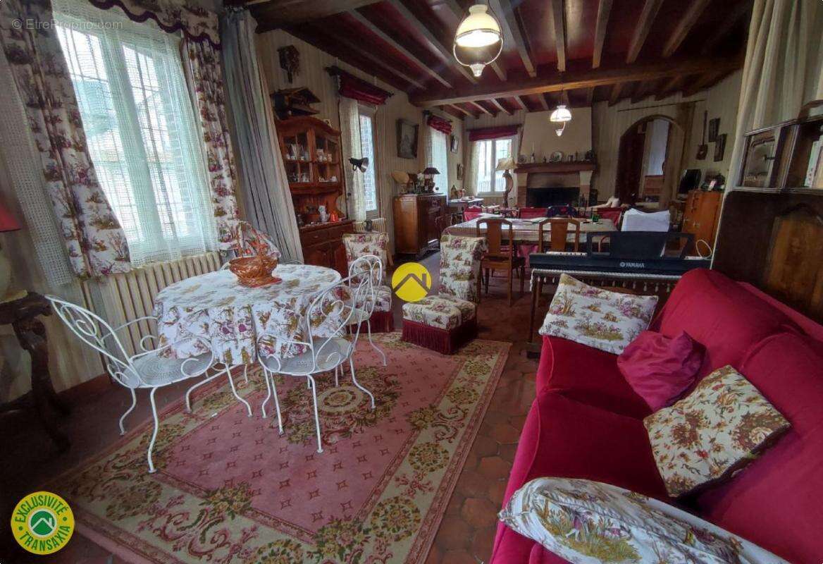 Maison de village et dependance - photo 6