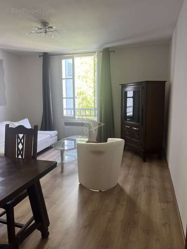 A deux pas des thermes de Salies-De-Béarn, appartement à vendre - photo 5