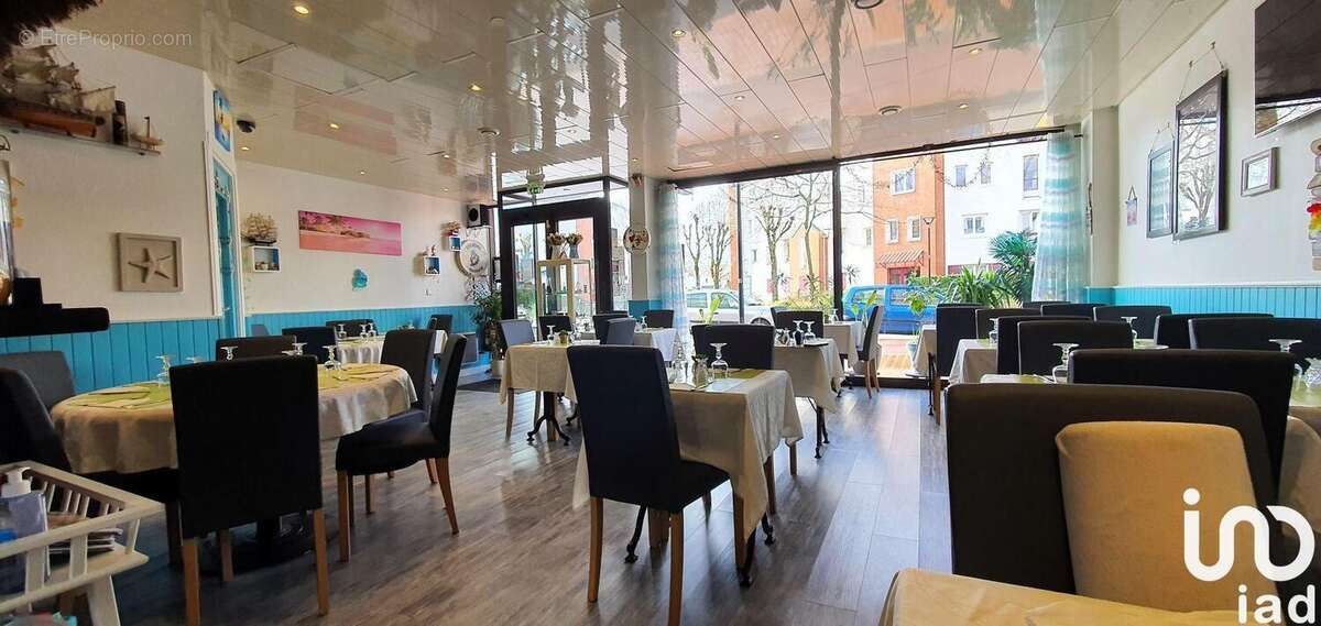 Photo 3 - Commerce à MONTIGNY-LE-BRETONNEUX