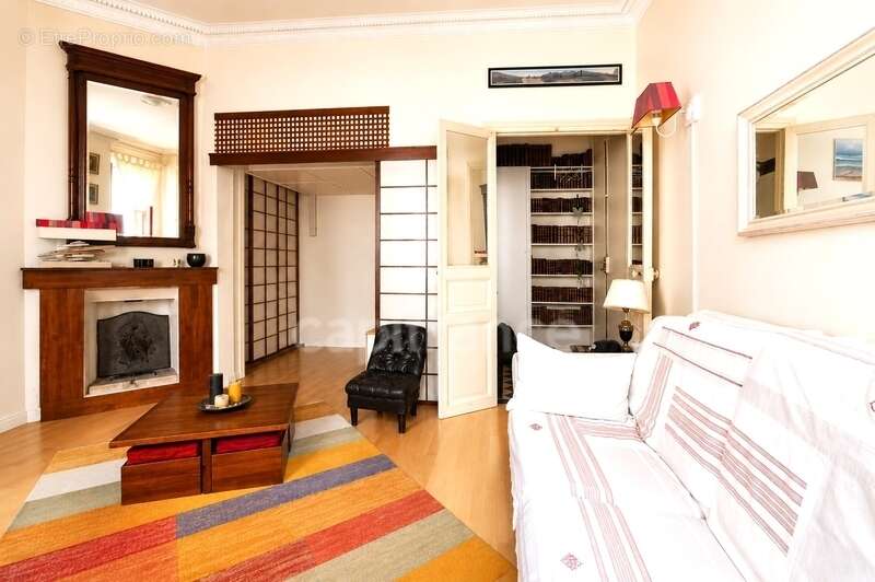 Paris 6e – Rue du Regard – À deux pas du Bon Marché; Appartement à vendre 1 pièces - photo 3