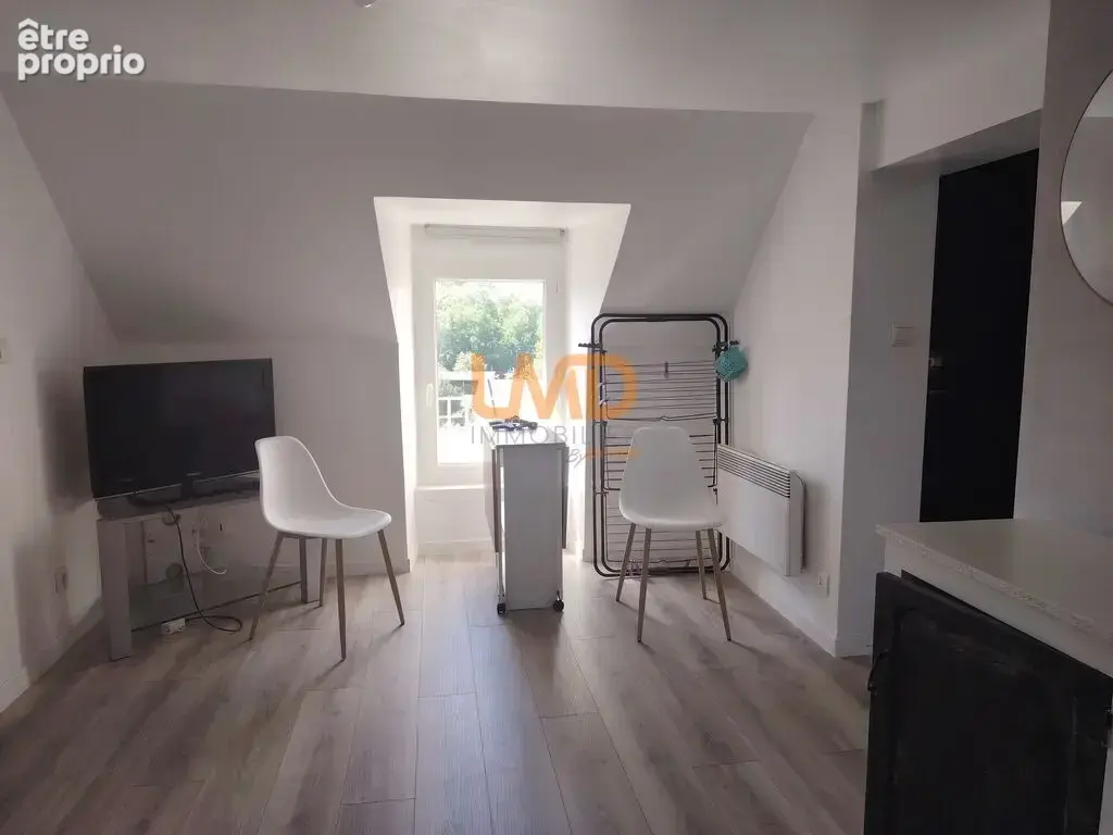 Immeuble de rapport rénové : 3 appartements + caves + garages + - photo 10
