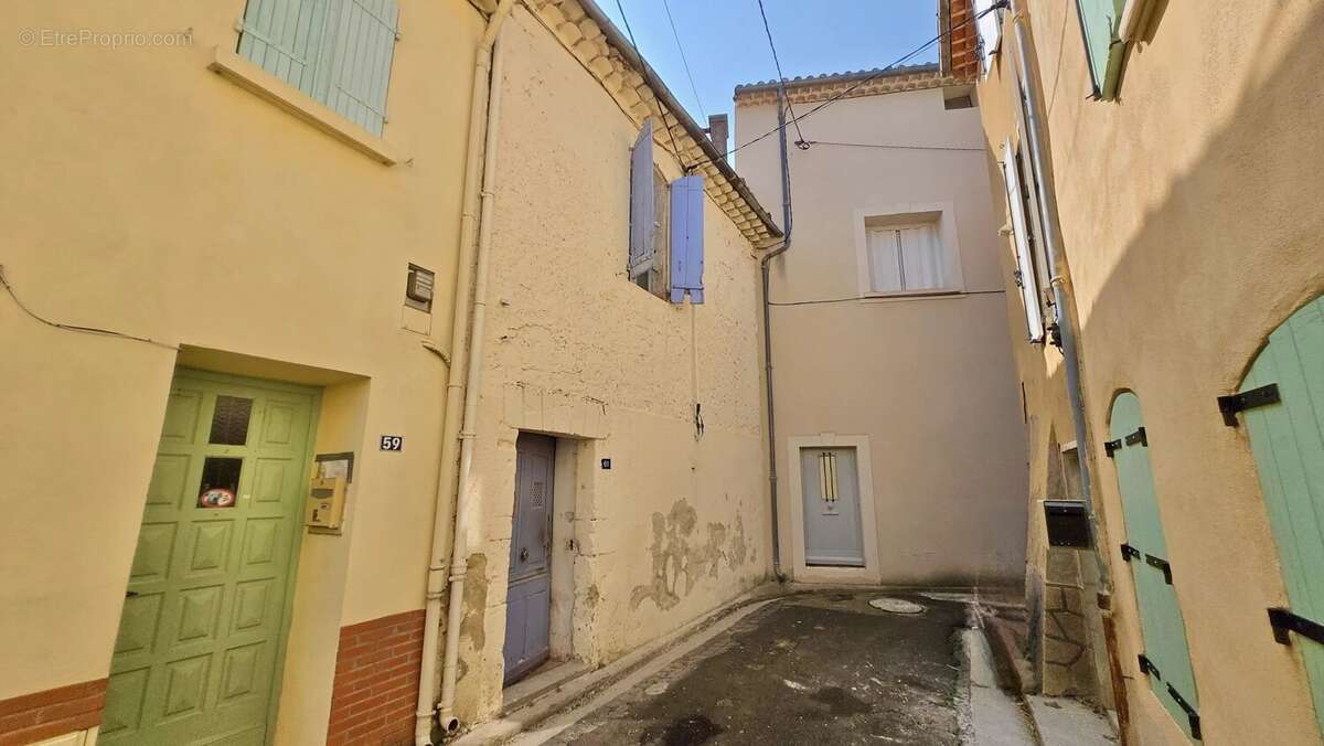 Maison à ESPONDEILHAN